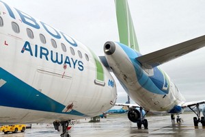 內牌機場兩架飛機碰撞