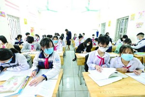 河內巴為縣九年級學生返校