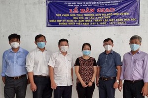 華人貧困戶獲維修住房