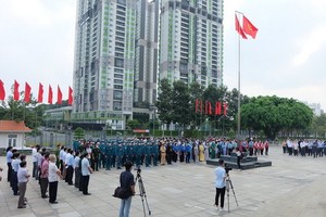 守德市增派幹部下基層抗疫出征儀式現場。（圖源：秋紅）