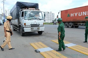 本市進入查處超載卡車高峰期