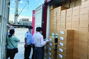 澳大利亞援助牛奶已通關