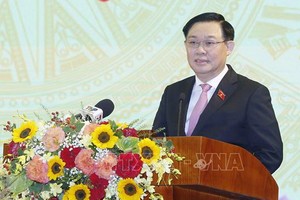 國會主席王廷惠在會上致詞。（圖源：越通社）