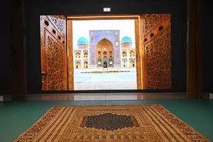 巴黎北郊城市聖但尼的歷史博物館舉行的伊斯蘭藝術特展。（圖源：互聯網）