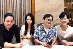 左起：導演維克多‧武、竹英、作家阮日映、陳義。