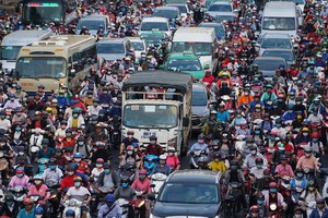 面對兩大城市的交通堵塞情況，民眾提出了很多大膽的想法。