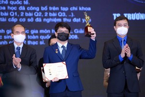 十大年輕人才榮獲金球獎