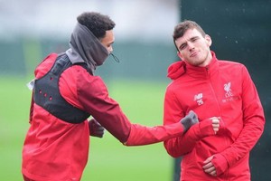 羅伯遜（右）與阿諾德（圖：互聯網）