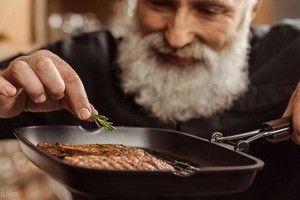 長者多吃肉或延長壽命