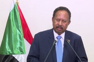 蘇丹過渡政府總理哈姆杜克２日宣佈辭職。（圖：互聯網）