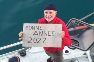 探險家橫渡大西洋中途去世