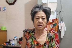 李華芳每時每刻都在忍痛。