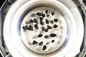 小行星“龍宮”沙粒樣本中檢測出氣體