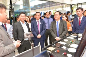 優先新能源與半導體領域招商引資