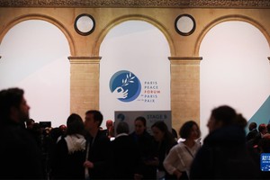 11月11日，嘉賓在法國巴黎參加第五屆巴黎和平論壇。（圖：新華社）