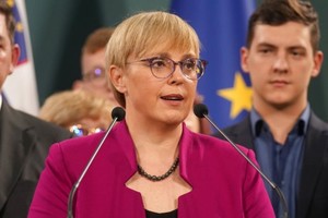 穆薩爾當選斯洛文尼亞首位女總統。（圖：AP）