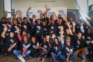 參加在莫桑比克舉行的非洲編程週期的學員。（圖：聯合國）