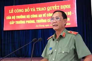 安江省公安廳原廳長裴貝四少將。（圖：安江公安廳）