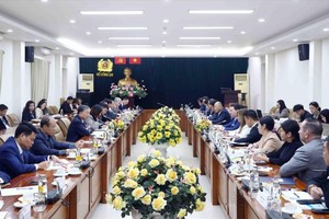 公安部長蘇霖大將接見美國與東盟商業委員會（USABC）成員企業代表團。（圖：越通社）