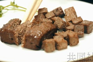 圖為以米糠為原料的替代肉。（圖：共同社）