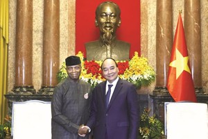 國家主席接見尼日利亞副總統