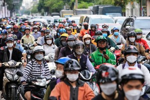 春节期间车流量密度大，容易引起交通拥堵。（图：互联网）