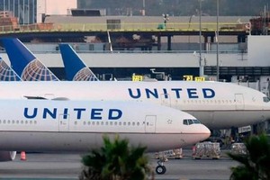 电脑故障导致全美数千航班被延误或取消。（图：互联网）