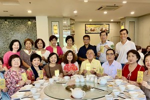 执委会欢聚合照。