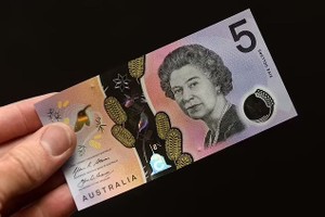 现时的5澳元纸币是唯一印有英女皇伊利沙伯二世肖像的澳洲纸币。(（图：互联网）