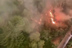 火灾现场。（图：视频截图）