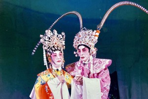 优秀艺人林振威（右）与符绮霞将携手演出。