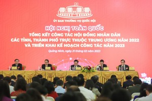 会议主席台。（图：VOV）