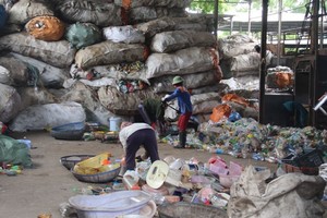 废料收集站潜伏环境污染与火警危机