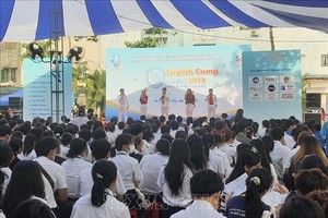 第8次“大学生与外语”盛会场景。（图：越通社）