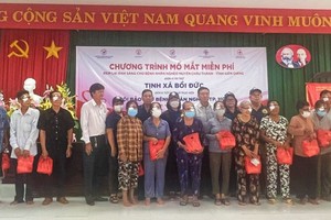 培德精舍资助坚江 208 白内障病者手术费