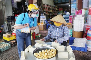 自由劳工获宣传关于自愿性社保政策。