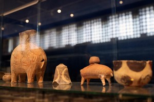 这是2023年3月6日在伊拉克首都巴格达拍摄的伊拉克博物馆展品。（图：新华社）