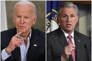 美总统拜登(左图)和麦卡锡将商讨解决债务危机。（图：互联网）