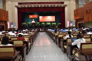 图为胡志明市直播点会议现场。（图：市党部新闻网）