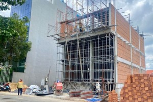 守德市盛美利坊独栋房建设工程。