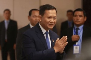 当地时间22日，柬埔寨国会下议院正式推选洪马内成为柬埔寨新任首相。（图：Getty Images）