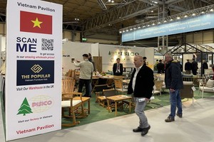 越南家具参加外国展览。