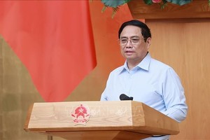 范明政总理在会上发表讲话。（图：越通社）