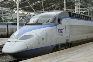 KTX韩国高速列车。（图：互联网）