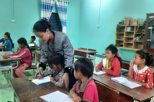 自消除分校以来，茶南全日制民族小中学普通学校的教学质量得到明显改善。