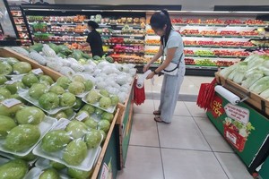 超市使用环保袋。