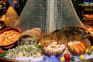 鲜美海鲜自助餐吧台