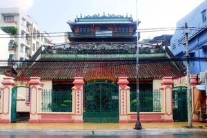 明乡嘉盛亭国家级艺术建筑遗迹。