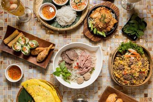 各种越南特色美食。