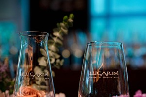 探索饮食与艺术水晶杯结合奥秘